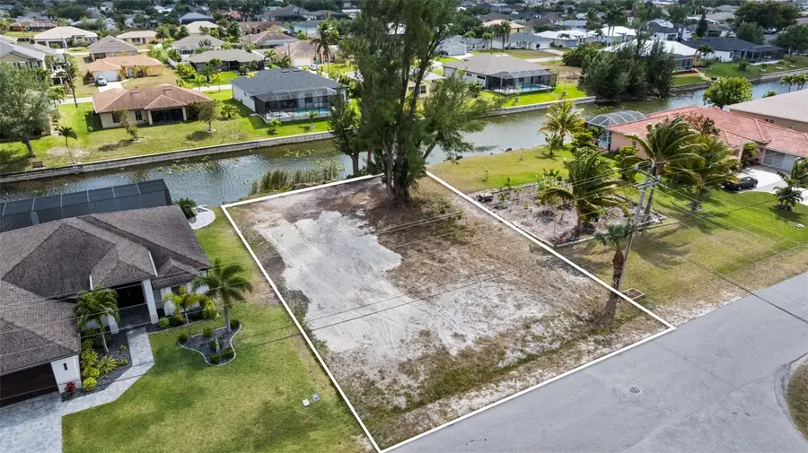 216 SE 15th Terrace, Cape Coral, FL 33990 - #2