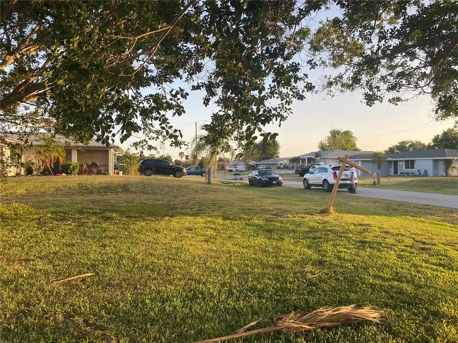 543 Azalea Drive Nw, Port Charlotte, FL 33952 - Image #3