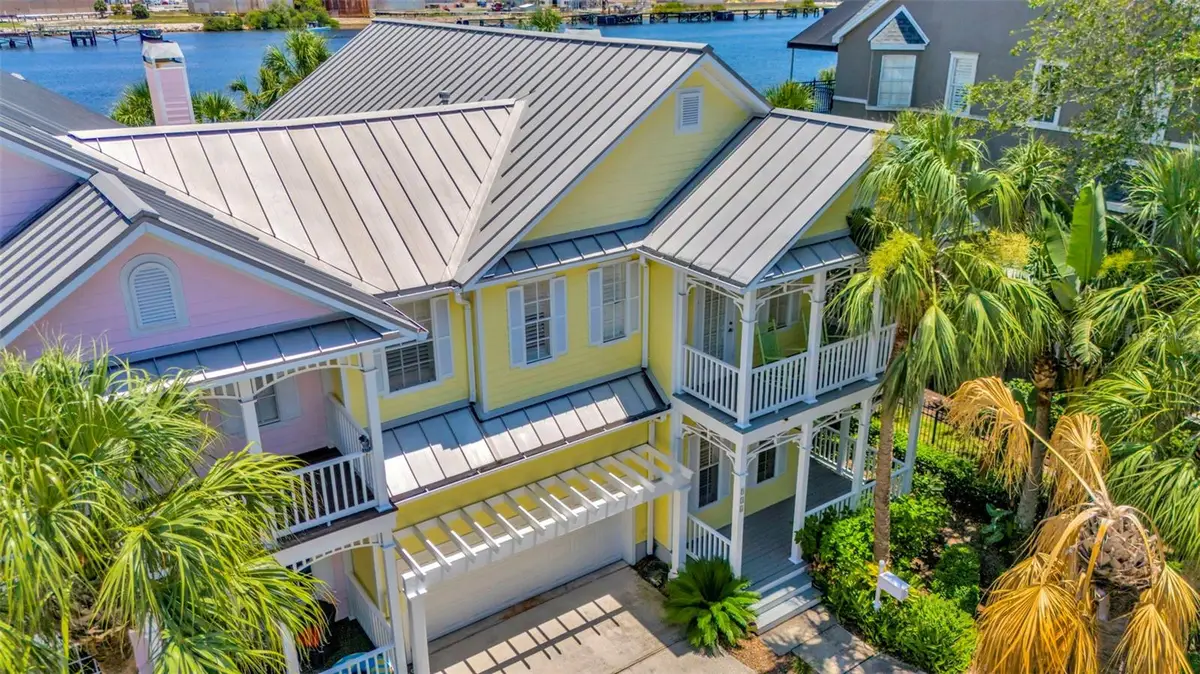 936 Hemingway Circle, Tampa, FL 33602 - Image #1