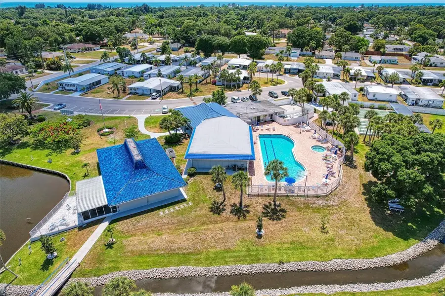 621 Gloriosa Drive, Venice, FL 34293 - Image #3