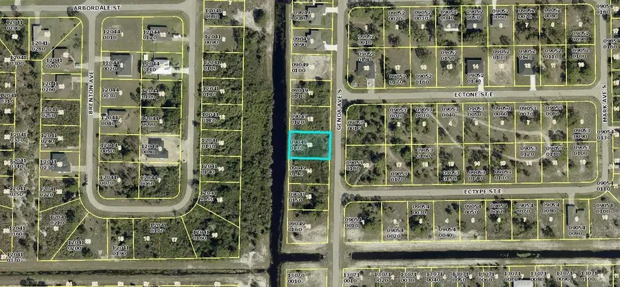1024 Genoa Avenue S, Lehigh Acres, FL 33974 - Image #2