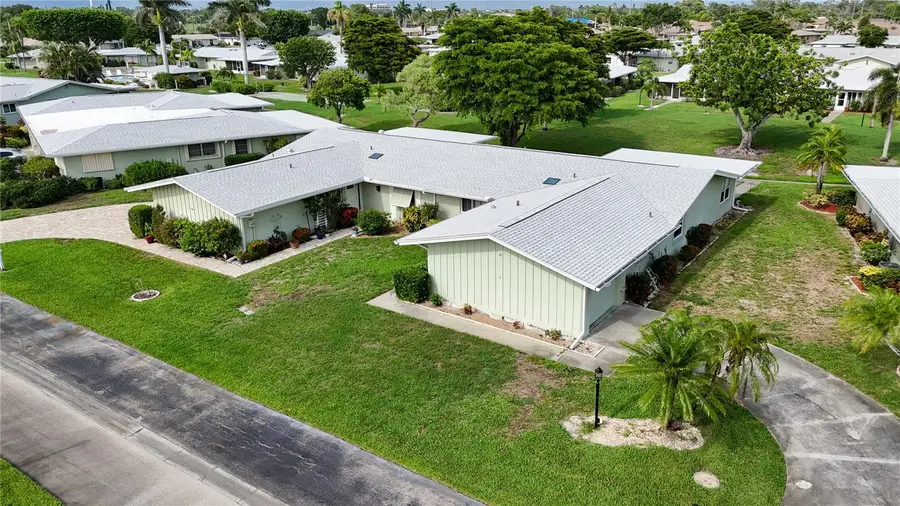 5585 Pendlewood Lane, Fort Myers, FL 33919 - Image #2