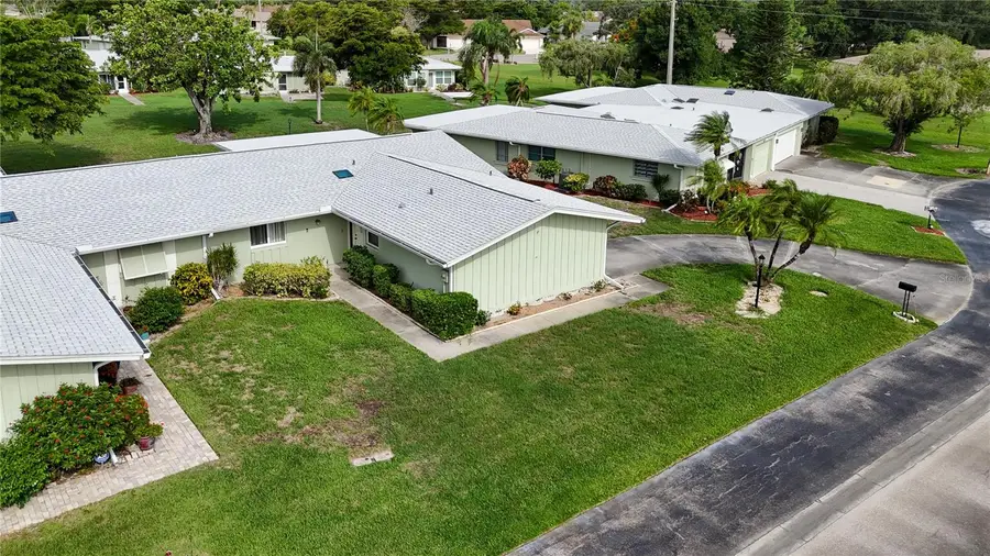 5585 Pendlewood Lane, Fort Myers, FL 33919 - Image #3