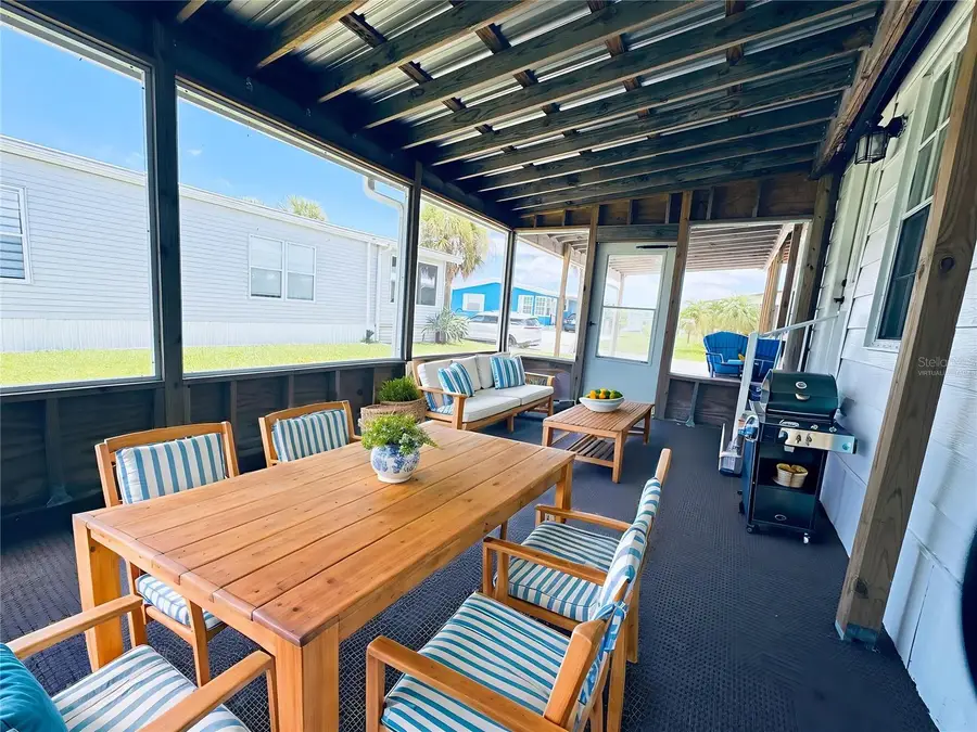 722 Riverview Circle, North Port, FL 34287 - Image #3