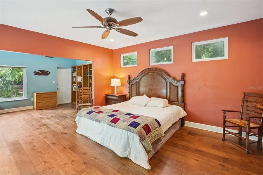 3000 Dartmouth Avenue N, Saint Petersburg, FL 33713 - Image #3