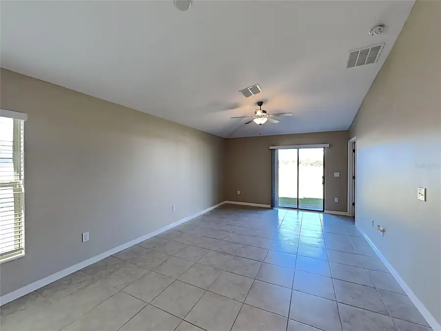 14715 Scottburgh Glen Drive, Wimauma, FL 33598 - Image #3