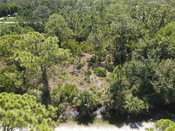 12260 Escuela Drive, PUNTA GORDA, FL 33955