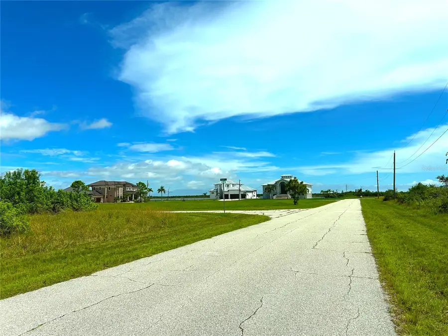 10551 Hatchett Circle, Port Charlotte, FL 33981 - Image #3