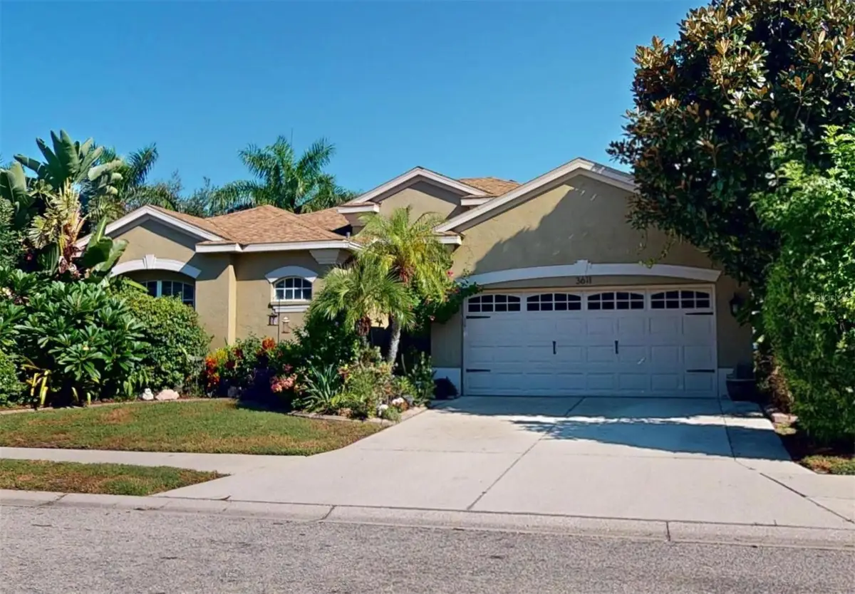 3611 2nd Drive Ne, Bradenton, FL 34208 - Image #1