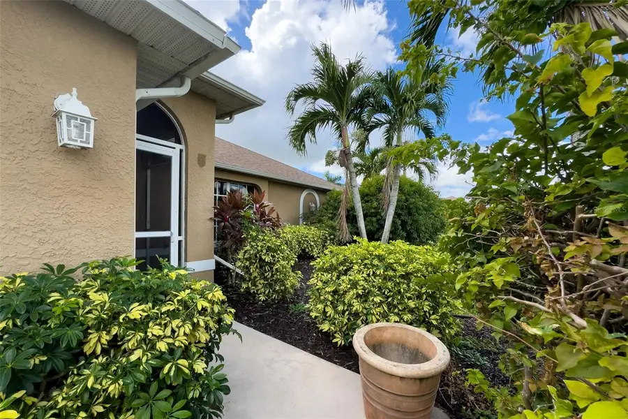 334 NE 17th Street, Cape Coral, FL 33909 - Image #3