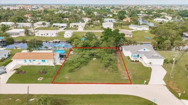 3013 Chapman Boulevard, PUNTA GORDA, FL 33950