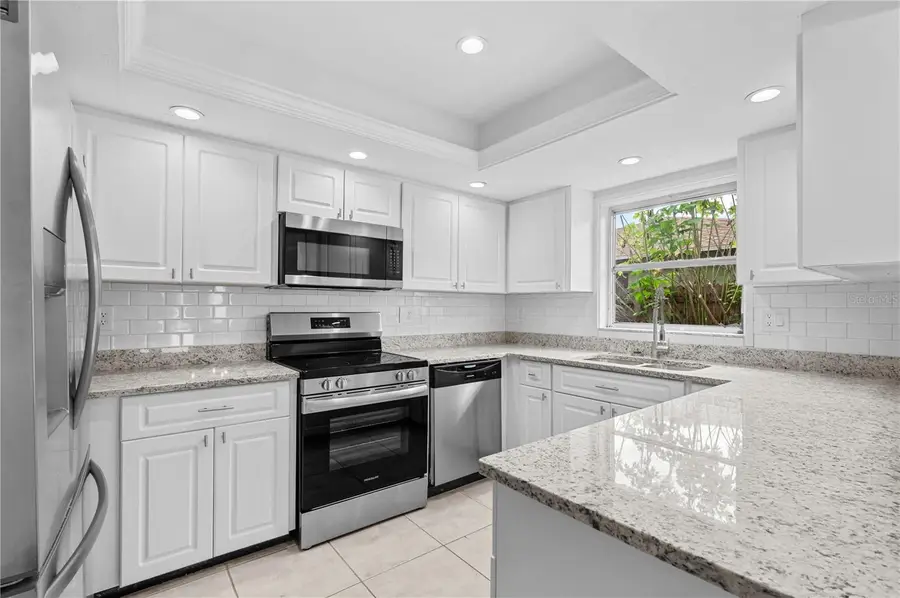 1097 Willis Avenue, Sarasota, FL 34232 - Image #3