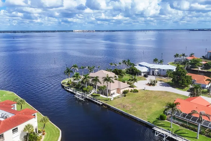 7 Hibiscus Drive, Punta Gorda, FL 33950 - #2