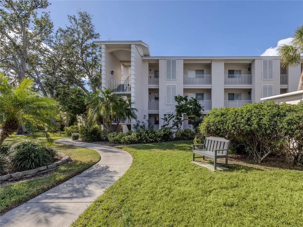 437 Cerromar Lane #312, Venice, FL 34293 - Image #1