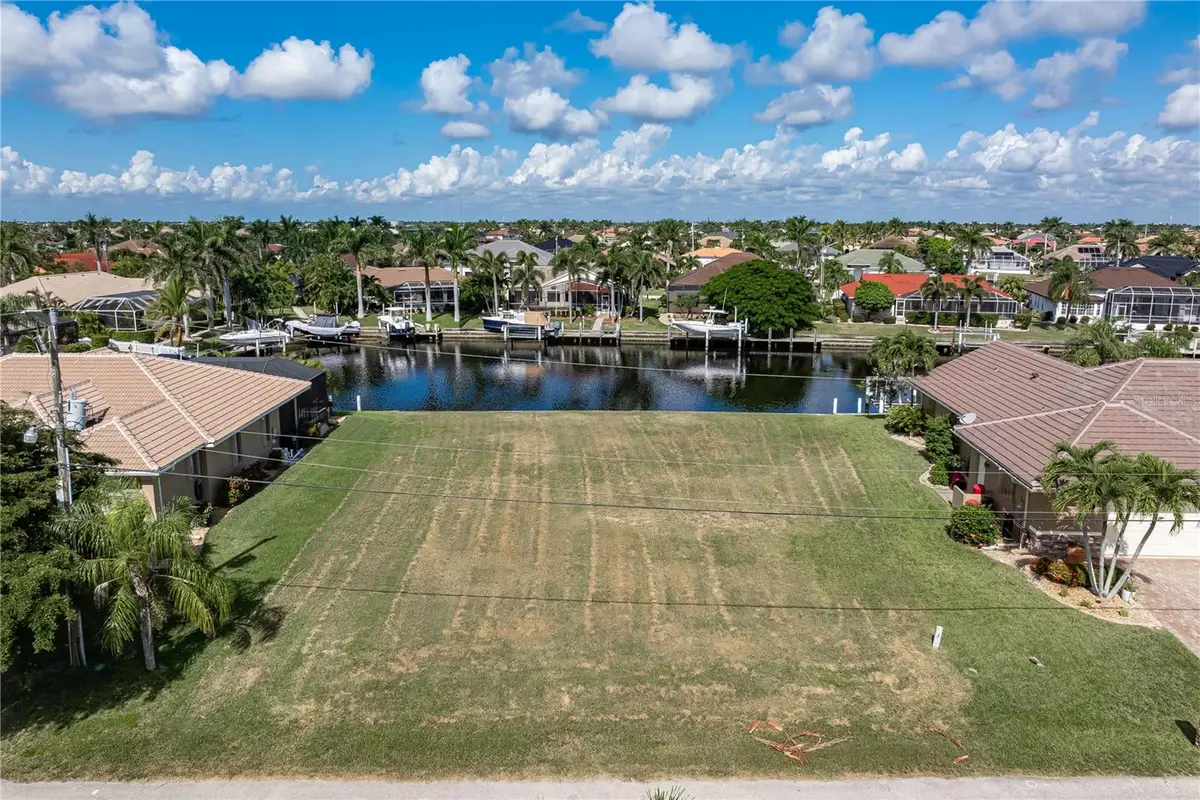 452 Valletta Court, Punta Gorda, FL 33950 - Image #1