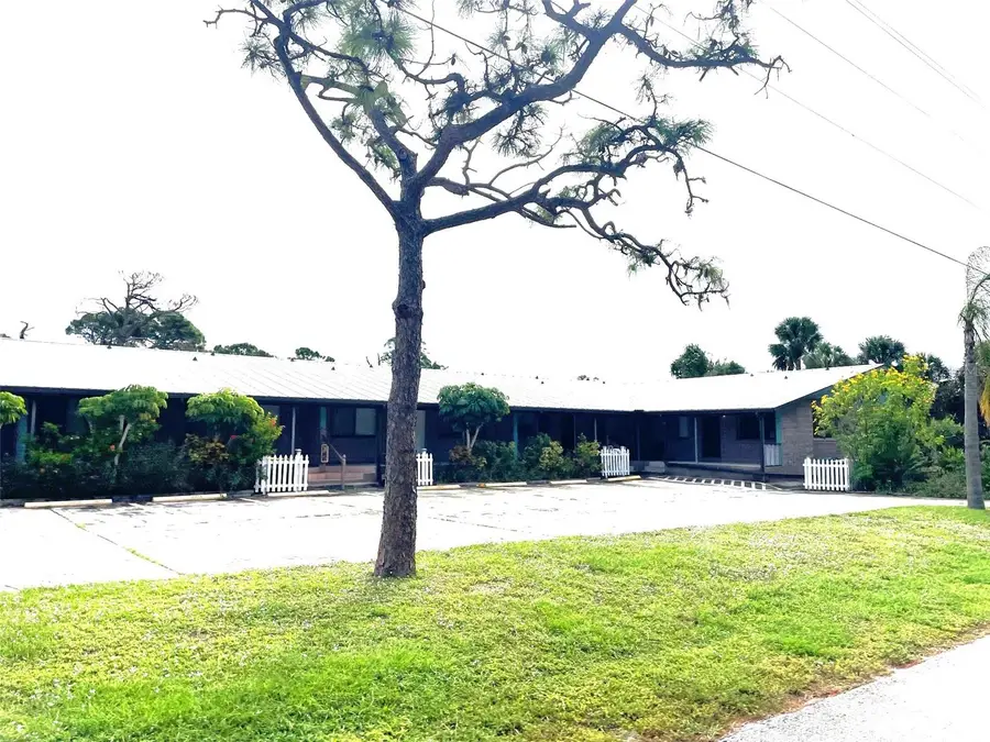 9000 Griggs Road #C, Englewood, FL 34224 - Image #2