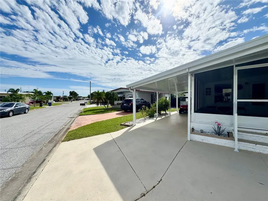5217 Pebble Beach Avenue, Sarasota, FL 34234 - Image #2