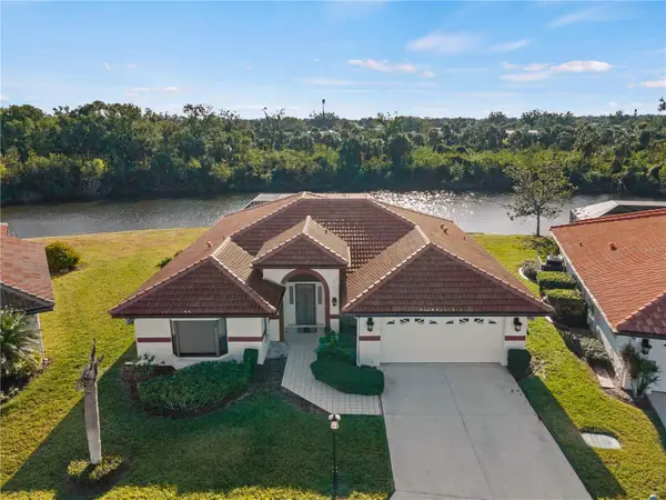 1946 Cove Pointe Drive, VENICE, FL 34293