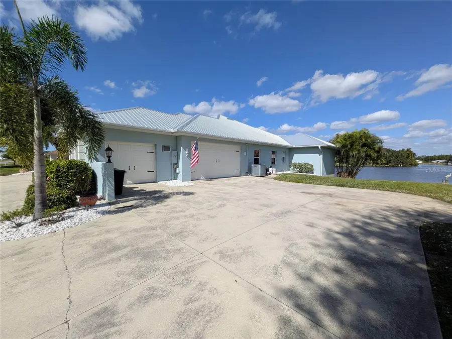 11600 SW Dallas Drive N, Lake Suzy, FL 34266 - Image #2