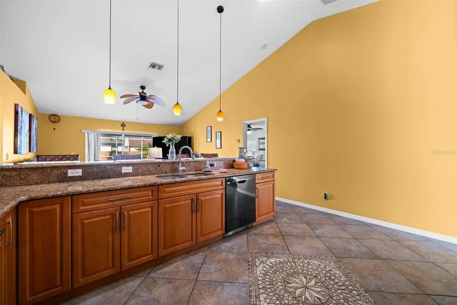 121 NE 11th Terrace, Cape Coral, FL 33909 - Image #3