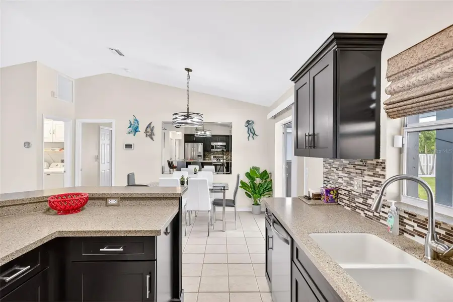 2919 SW 25th Street, Cape Coral, FL 33904 - Image #3