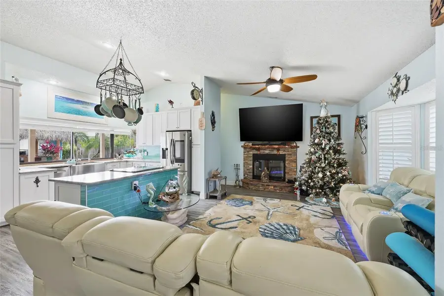 320 SW Majestic Terrace, Port Saint Lucie, FL 34984 - Image #2