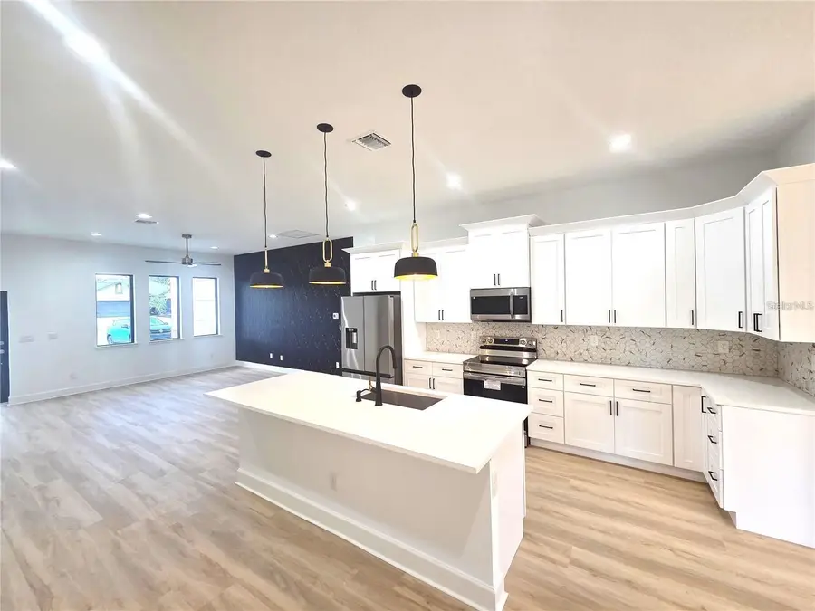 17049 Hillsborough Boulevard, Port Charlotte, FL 33954 - Image #2