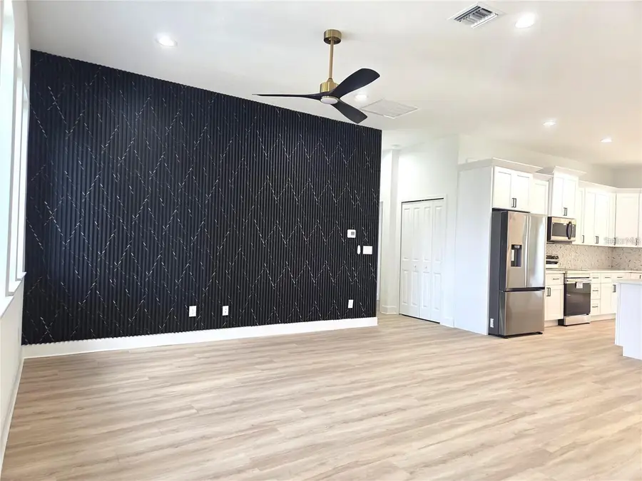 17049 Hillsborough Boulevard, Port Charlotte, FL 33954 - Image #3