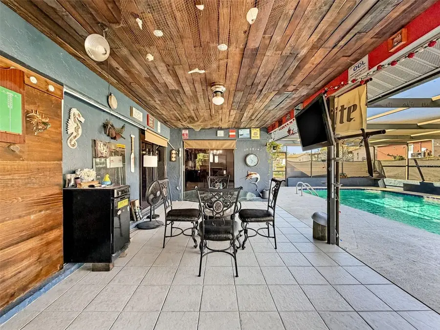 9027 Bonnet Way, Weeki Wachee, FL 34613 - Image #2