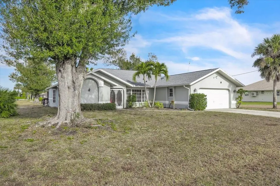 272 Broadmoor Lane, Rotonda West, FL 33947 - #2