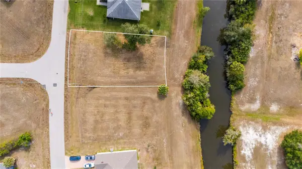 403 San Cristobal Avenue, PUNTA GORDA, FL 33983