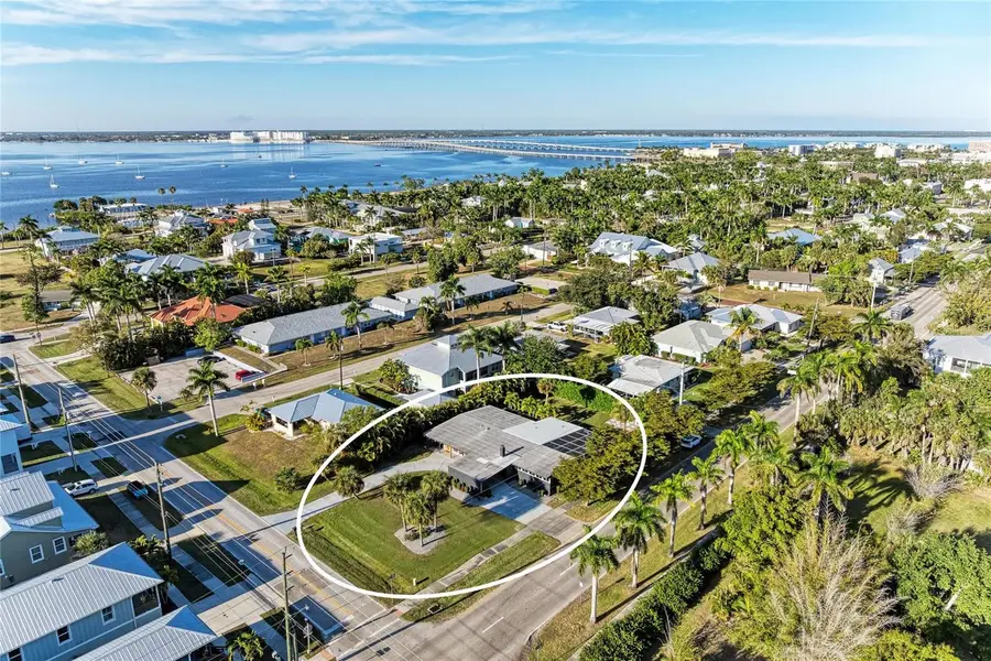 258 Shreve Street, Punta Gorda, FL 33950 - Image #2