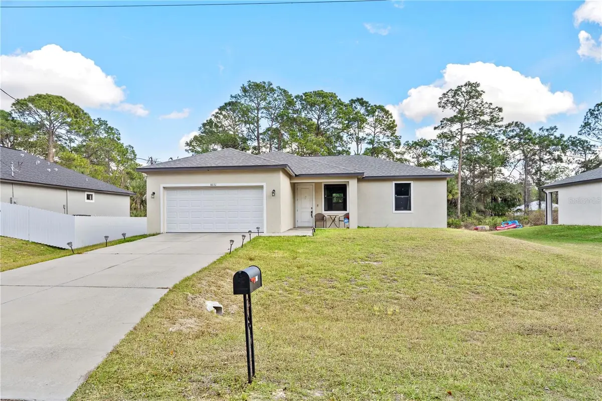 8031 Sandy Cir, Labelle, FL 33935 - Image #1