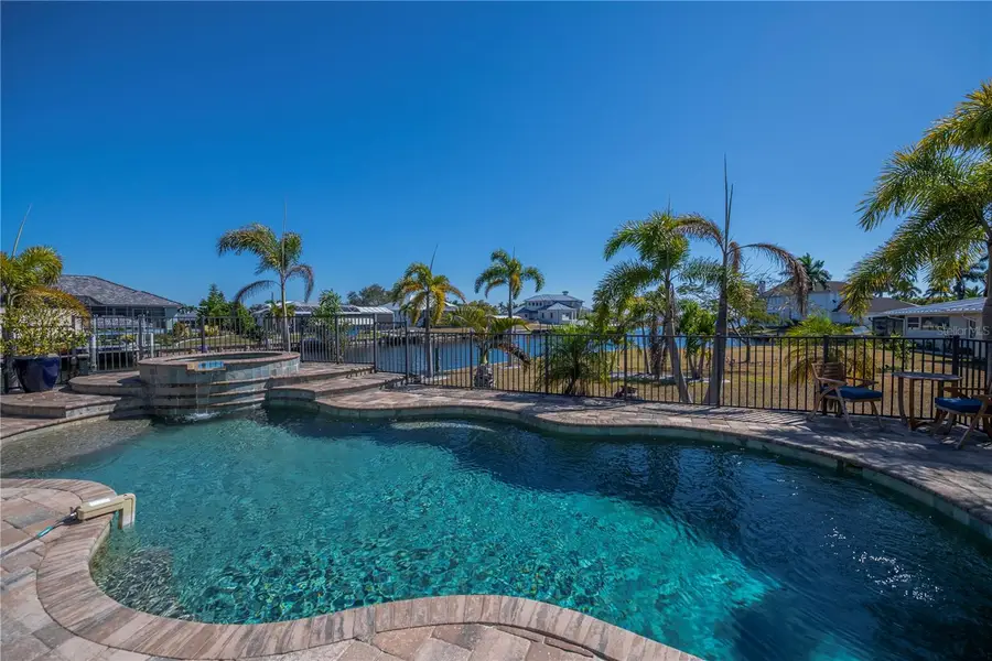 290 Tait Terrace Se, Port Charlotte, FL 33952 - #2