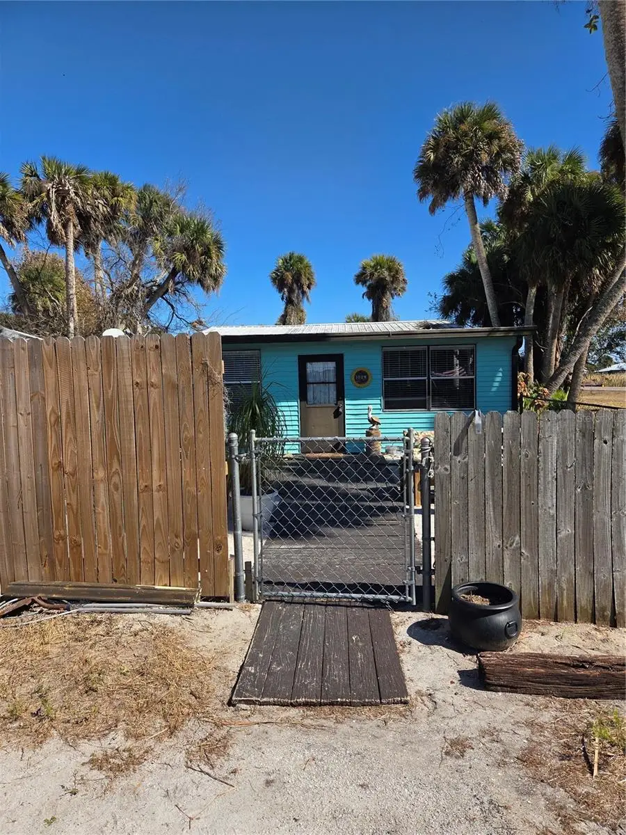 1024 Strickland Road, Okeechobee, FL 34974 - Image #1