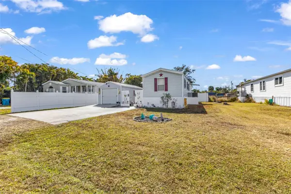 1607 Woodlawn Avenue, PUNTA GORDA, FL 33950
