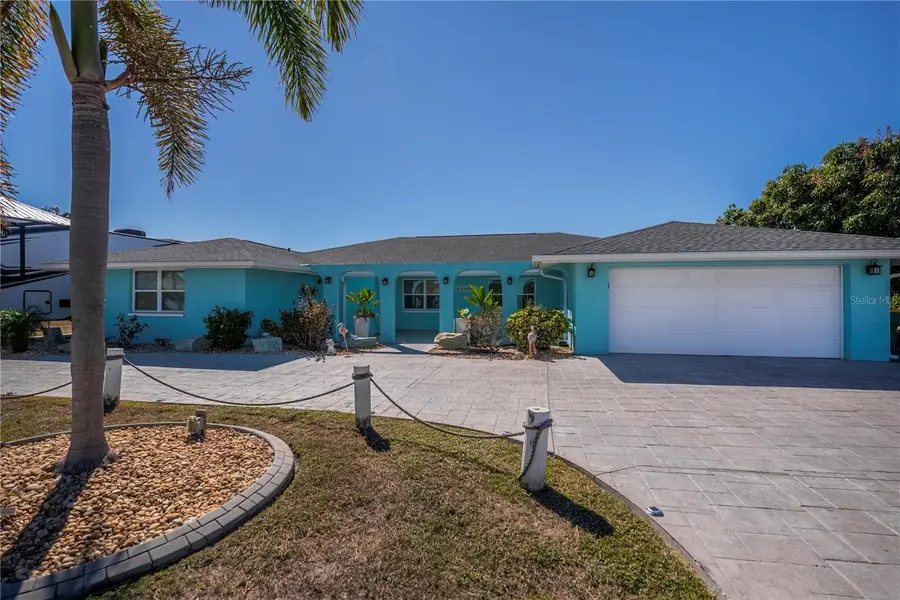 121 Sinclair Street Se, Port Charlotte, FL 33952 - #2