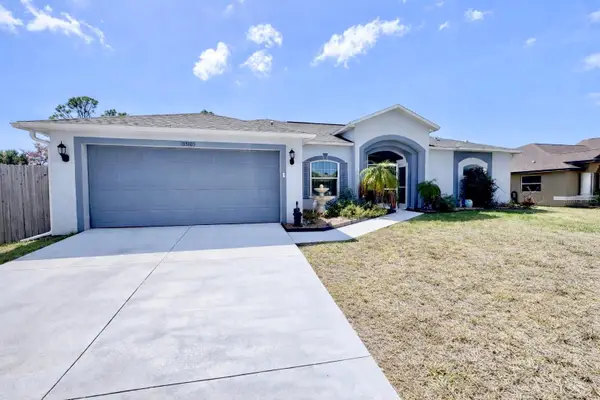 15105 Aldama Circle, PORT CHARLOTTE, FL 33981