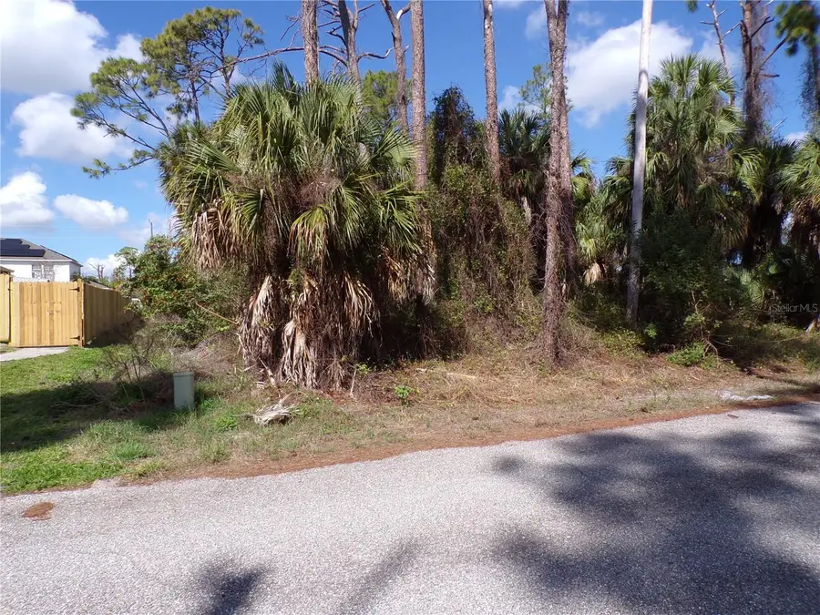 107 Mercer Street, Port Charlotte, FL 33954 - #3