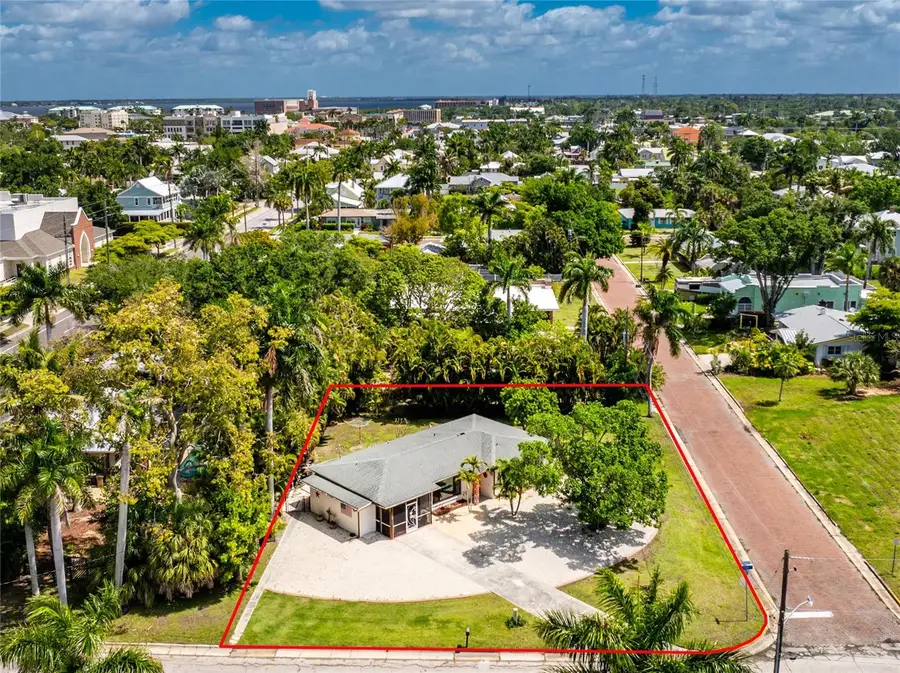 312 Mcgregor Street, Punta Gorda, FL 33950 - #3