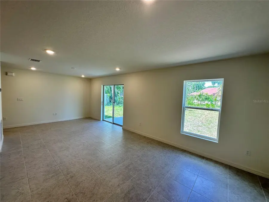 41 Round Tree Drive, Palm Coast, FL 32164 - #3