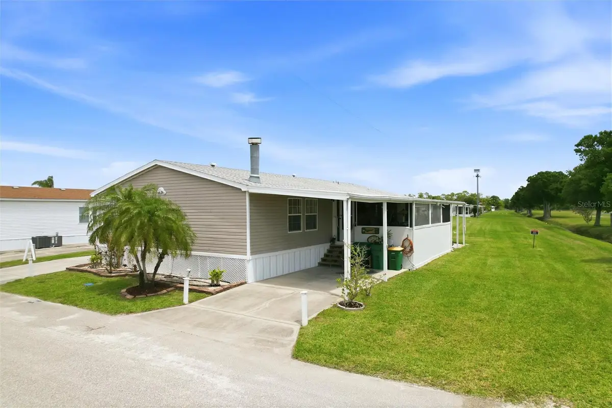 184 W Manatee Loop, Punta Gorda, FL 33950 - #1