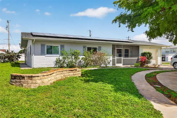 4547 SE 11th Avenue, CAPE CORAL, FL 33904