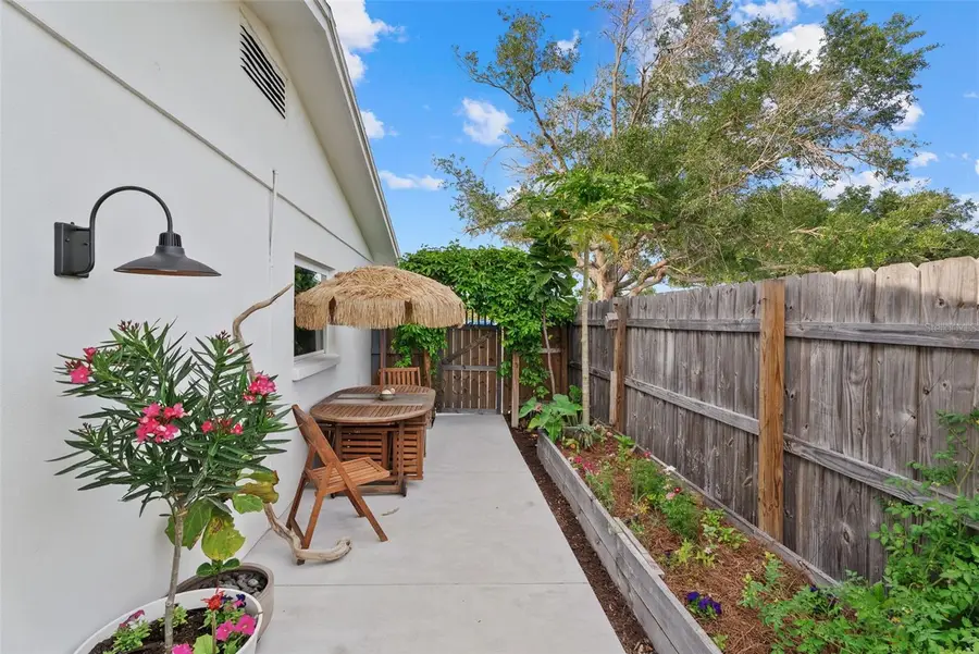 3870 Sterling Road, Venice, FL 34293 - #3