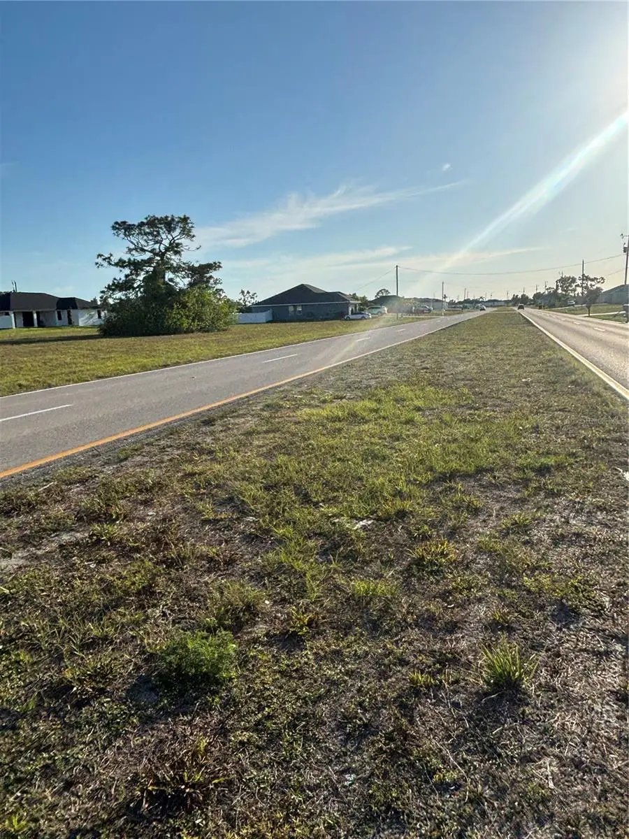 1715 Diplomat Parkway W, Cape Coral, FL 33993 - #3