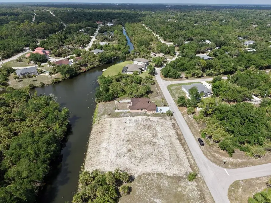 561 Pembroke Drive, Port Charlotte, FL 33954 - #3