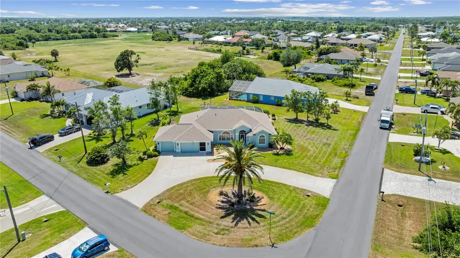 54 Medalist Place, Rotonda West, FL 33947 - #2