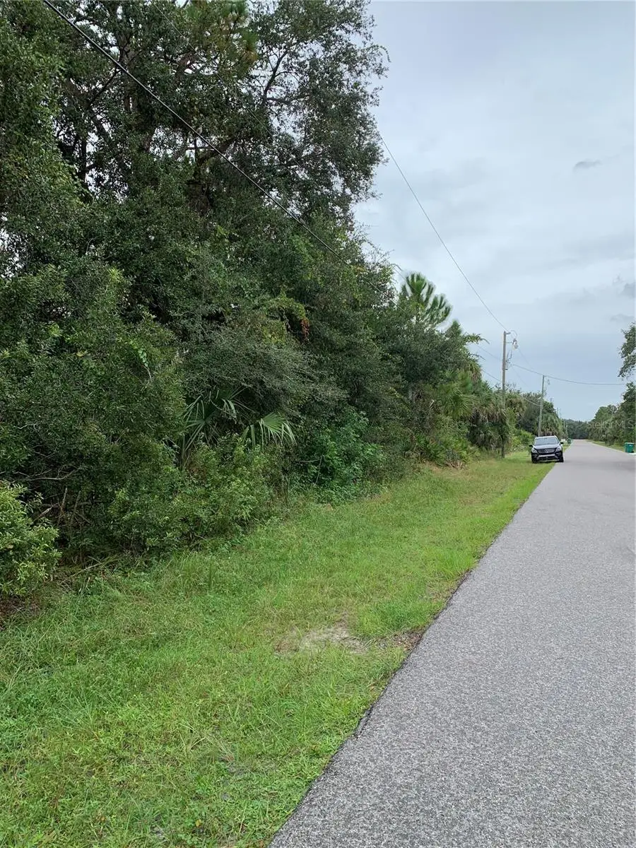 285 Berthoud Street, Port Charlotte, FL 33953 - #3