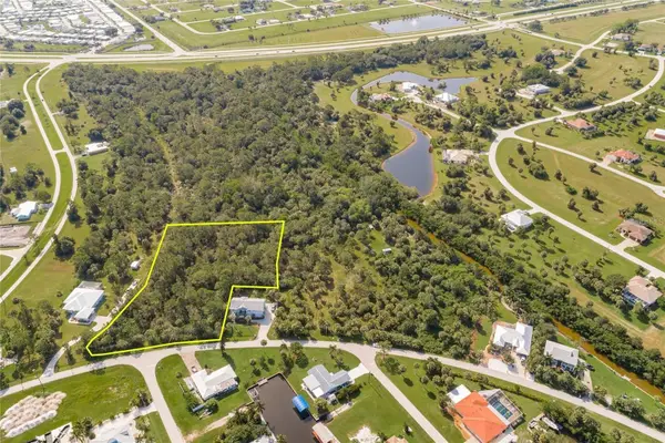 24413 Jean La Fitte Boulevard, PUNTA GORDA, FL 33955