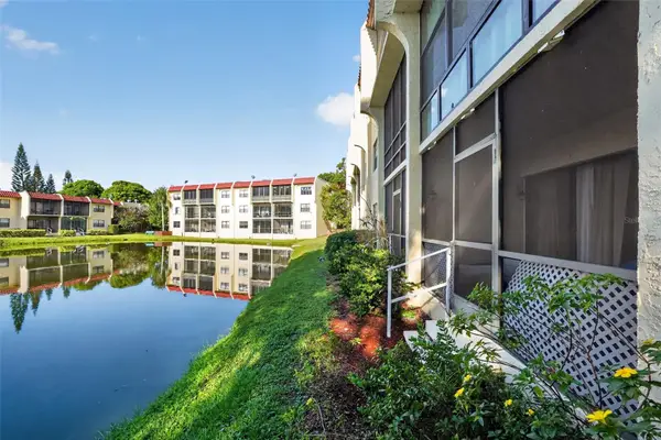 2050 Oleander Boulevard #6-105, FORT PIERCE, FL 34950